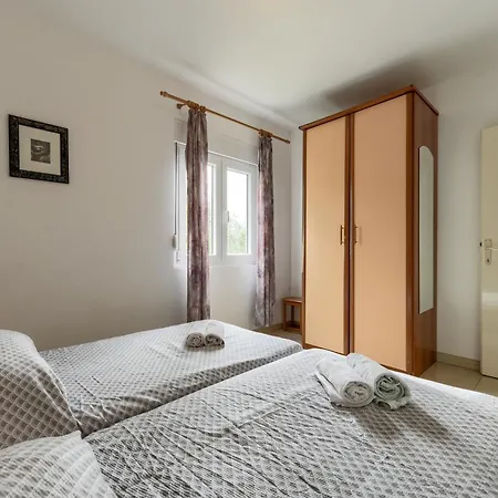 Fuer 5 Personen Mit Privatsphaere