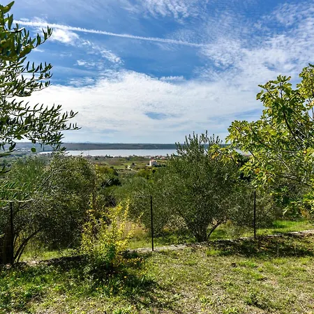 Für 5 Personen Mit Privatsphäre *