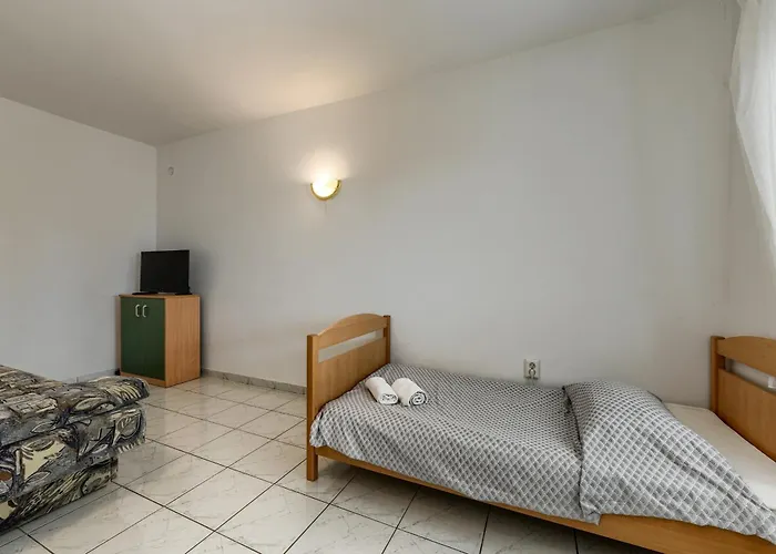 Apartmán Fuer 5 Personen Mit Privatsphaere